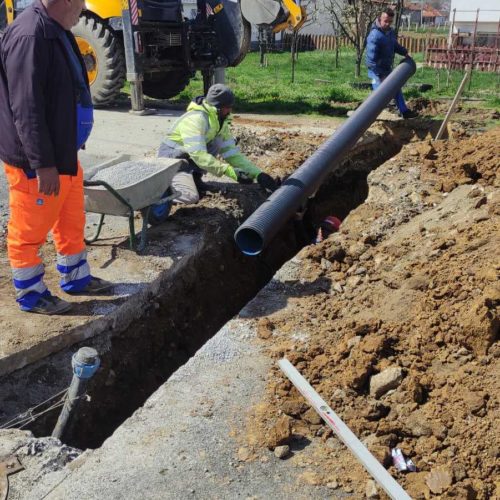VAZHDOJMË ME PROJEKTE INFRASTRUKTURORE